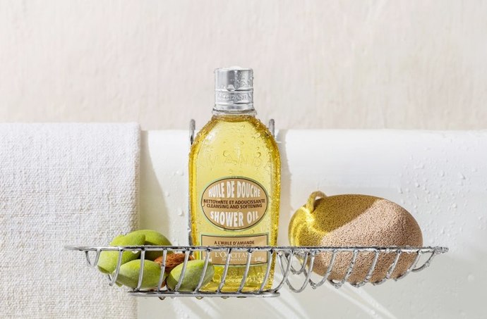 L'Occitane Almond Shower Oil duş rutinimin vazgeçilmez parçası olacak 🥰