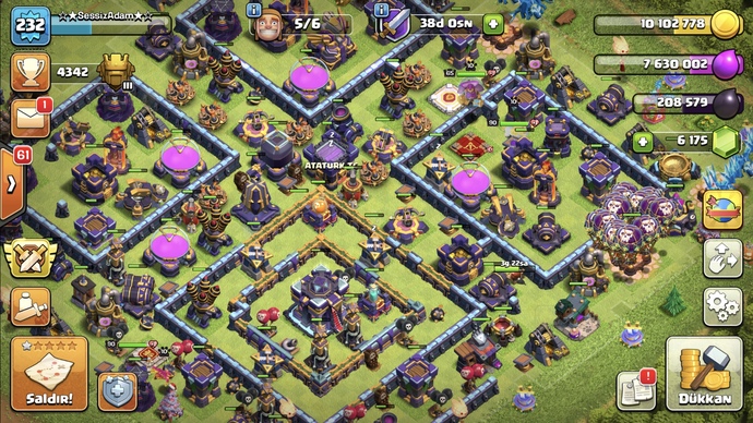 Clash of Clansta saglam koyu olan atabilir miiiii?