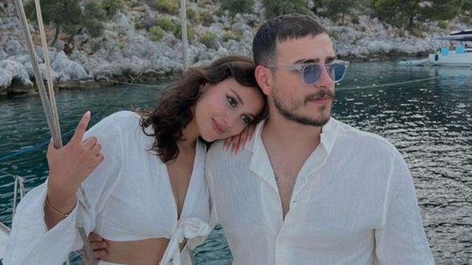 Sürekli açık arayan sevgilinin amacı nedir?