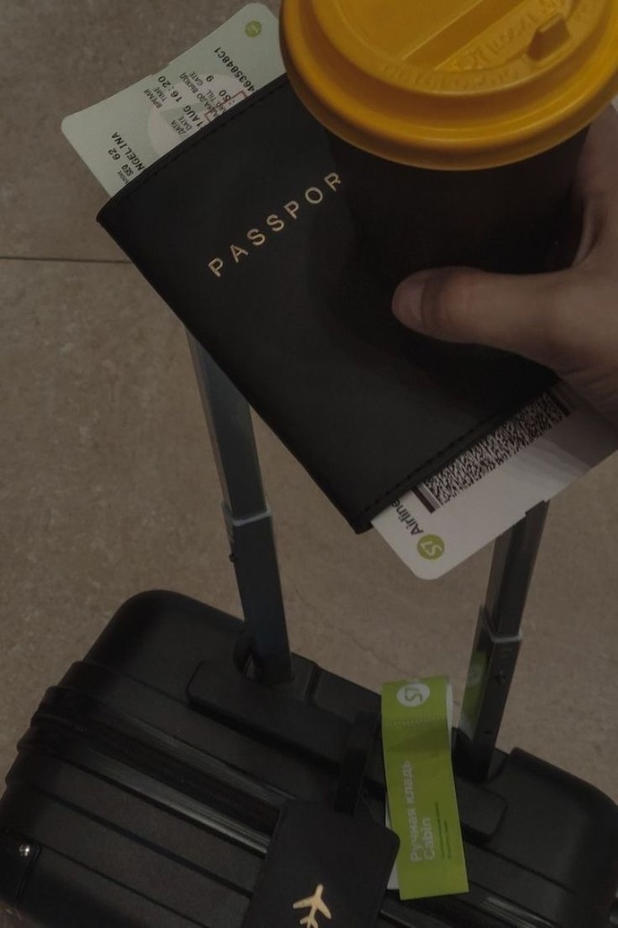 Pasaport kimlik para disinda