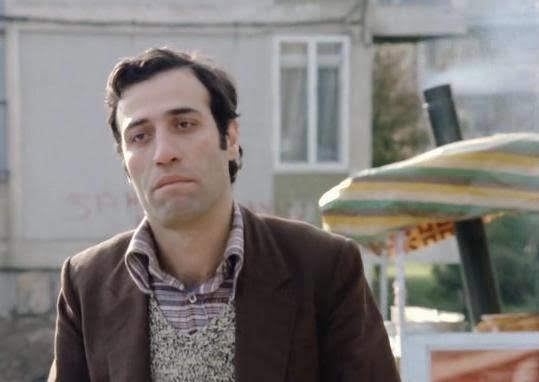 Yaşantısını merak ettiğiniz biri var mı?