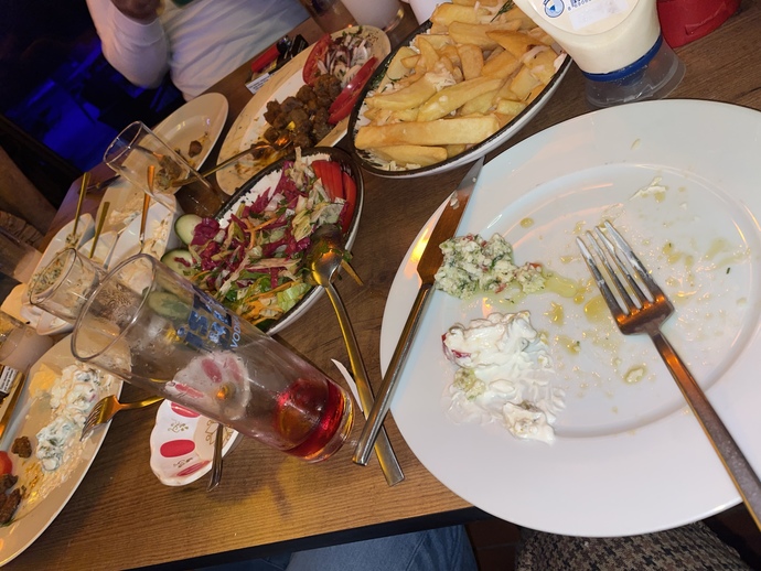 Hangi alkolün yanına hangi meze gider?