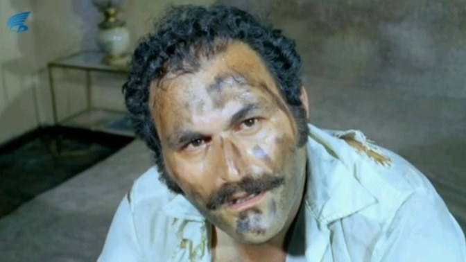 "Şimdi ananı laciverde boyadım" replik hangi filme ait?