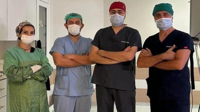 Türk hekimleri karın içi zarından üreme organı yaptı! Doktorlarımızı başarılı buluyor musunuz?