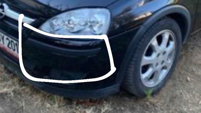 Arabamın ön plastiğini vurdum önemli mi? Fotodaki yer?