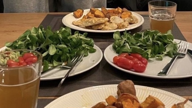 Yemeklerinizin, tabaklarınızın fotoğrafını çeker misiniz?
