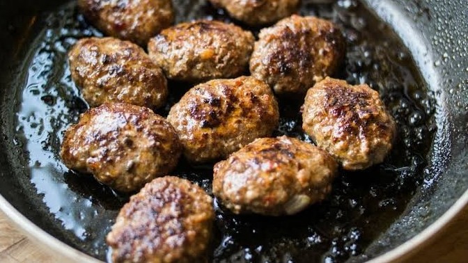 Köfte nasıl pişerse daha lezzetli olur?
