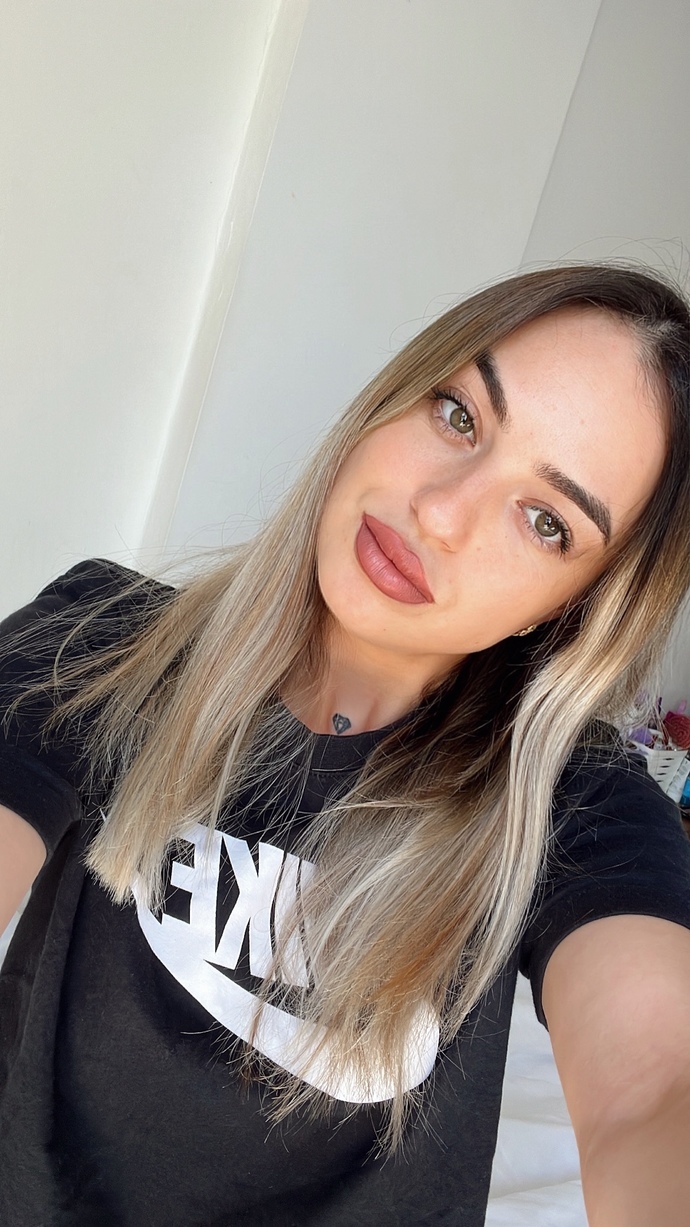 Sizce siyah saç rengi bana yakışır mı?