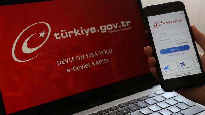Kyk'da kınama yiyince e-devlette çıkar mı?
