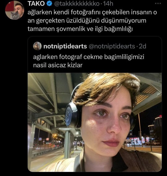 Ağlarken fotoğraf çekmek şov mudur?