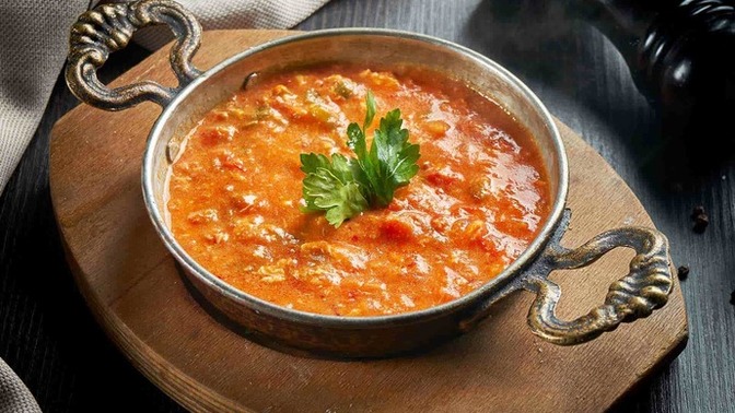 Menemen soğanlı yoksa soğansız mı yenir?