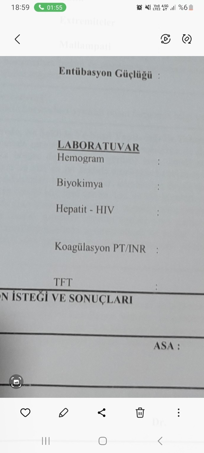 Dilim ve ağzım 4 aydır böyle bu durumu yaşayan var mı?