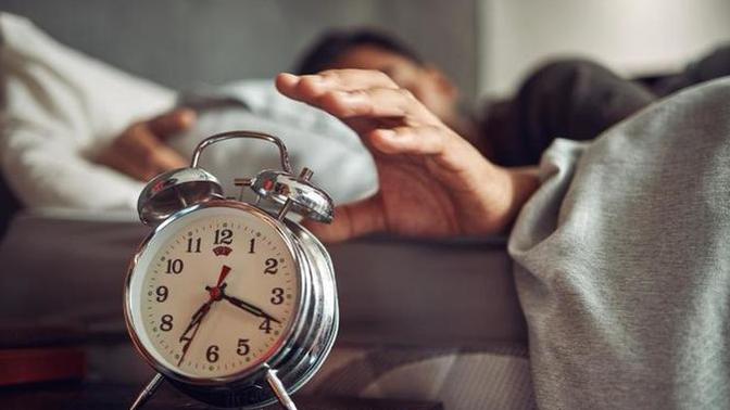 Uyanmak için alarmını erteliyor musun yoksa bir kez çalması yetiyor mu?