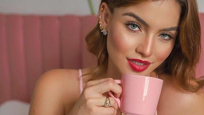 Çayı hangi bardakta seversiniz?