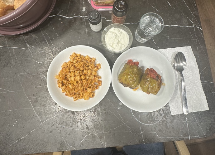 Fırında biber 🫑 dolması ve makarna 🍝 sever misiniz?