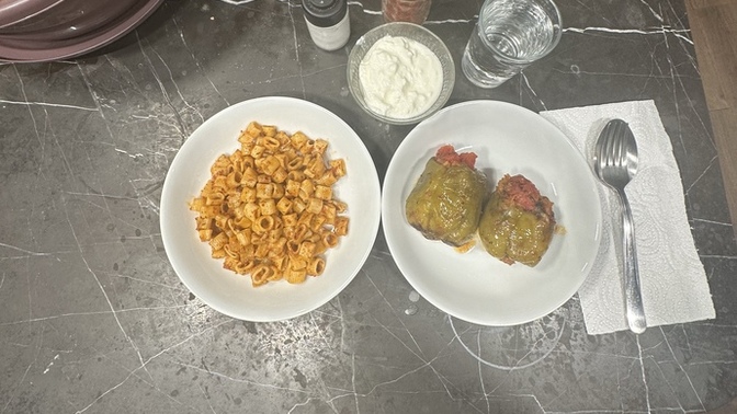 Fırında biber 🫑 dolması ve makarna 🍝 sever misiniz?