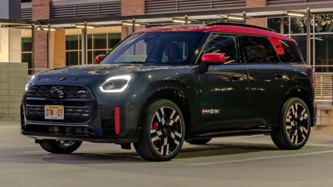 Yeni Mini John Cooper Works Countryman tanıtılmış. Görünüşünü beğendiniz mi?