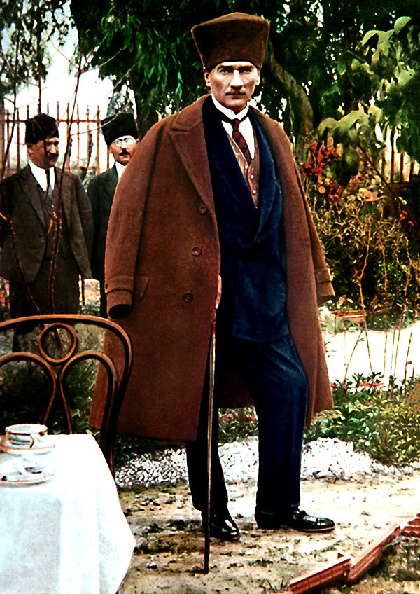Atatürkün en çok hangi yönünü seviyorsun?