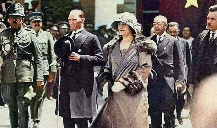 Kendinde gördüğün en Atatürk yönün nedir?