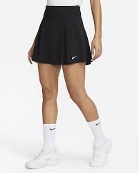 Tenis eteği şık mı?