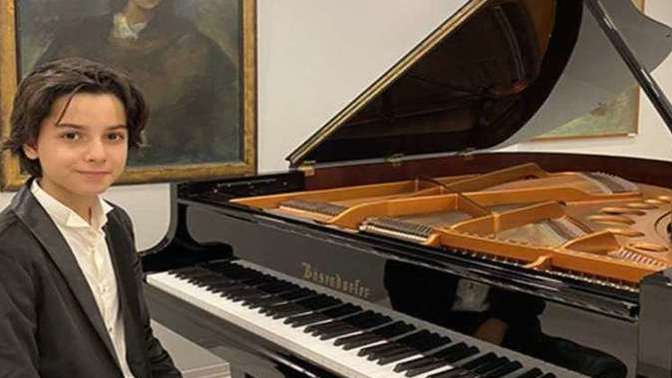 16 Yaşındaki Genç Piyanist Can Saraç Uluslararası Yarışmada Birinci Oldu! Merak duyduğun bir sanat dalı var mı?