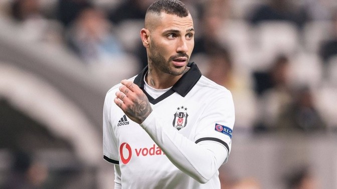 Quaresma mı Alex mi?