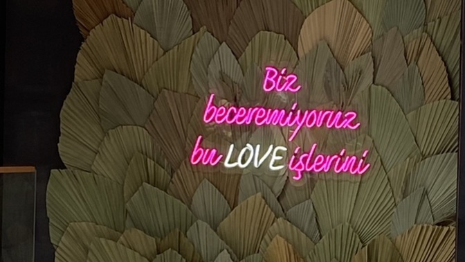 Bu kahveci haklı değil mi?
