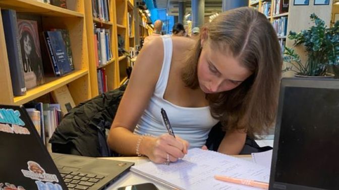 Boş vakitlerimi değerlendirmek için kursa gitmek istiyorum, hangi kurslar faydalı olur?