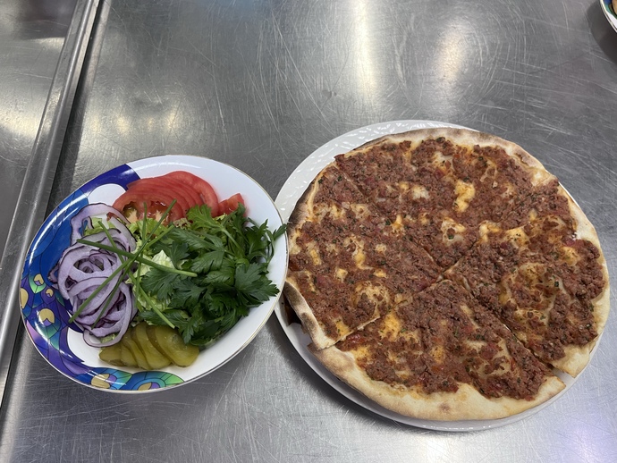 Lahmacun yaptım nasıl olmuş sizce?
