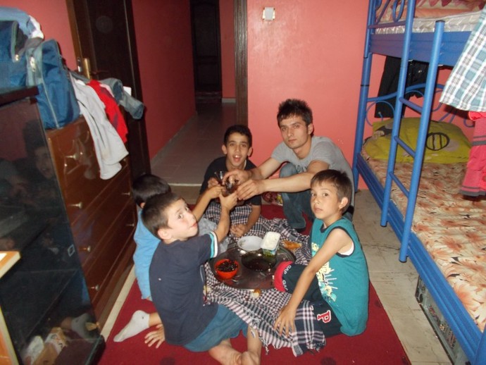 Ya benim küçüklükten beri Mafya erkolara takintim var normal mi?
