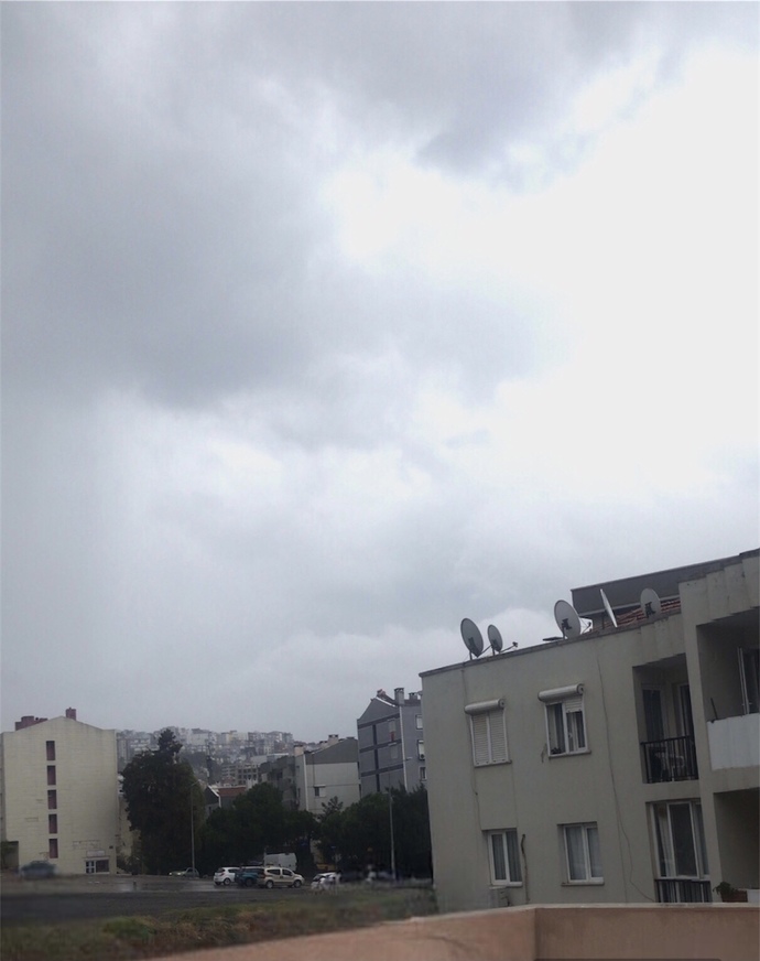 Yağmurlu havayı sever misin?