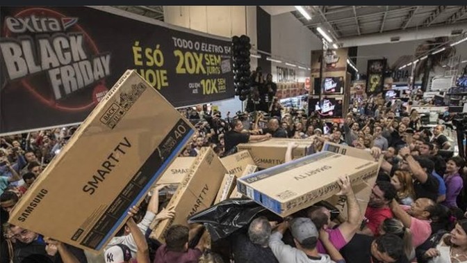 Büyük bir alışveriş merkezindesiniz. Bir saat her şey bedava olsa neler alırsınız?
