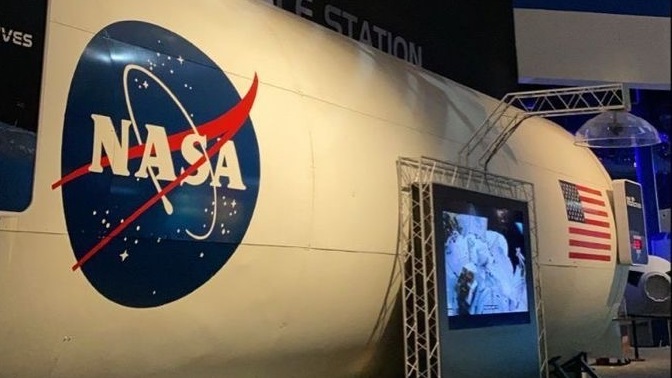 Uzayı sever misin, NASA'da çalışmak ister miydin?