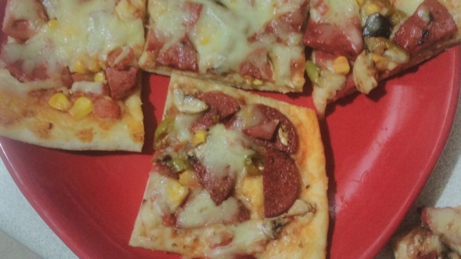 Pizzayı ev yapımı mı , hazır mı seversiniz?