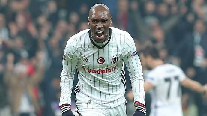 Beşiktaş tarihinin gelmiş geçmiş en iyi futbolcusu kimdir?