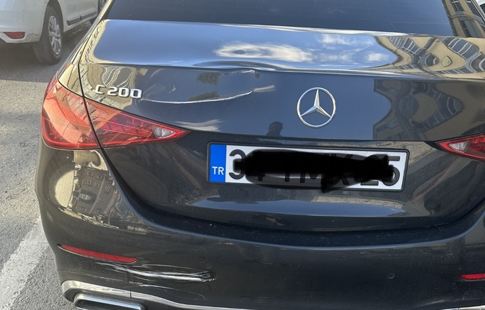 Arabanıza vurup kaçan insanlar için düşünceleriniz?