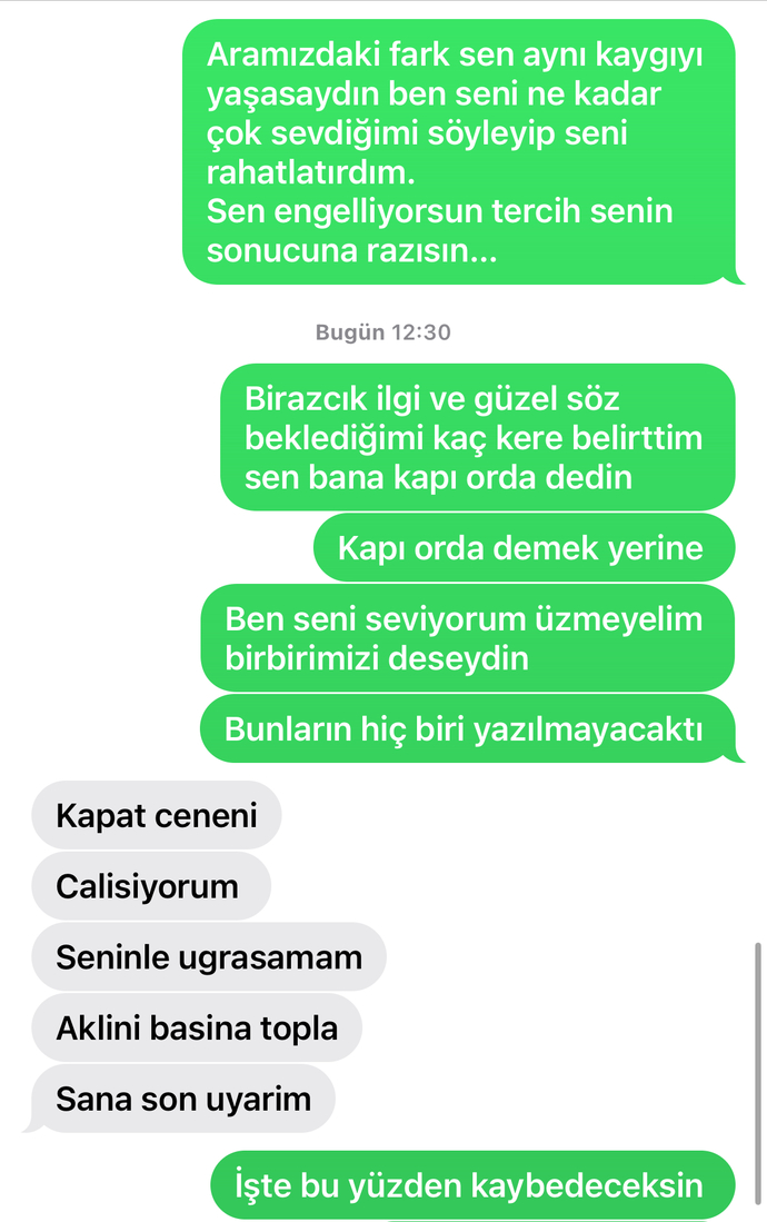 Dünyada ölüm var diye Bu saygısızlığa tahammül etmek zorunda mıyım bu insanı unutmak için aptal beynime he yapmalıyım?