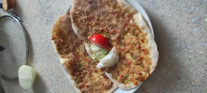 Lahmacun yaptım, nasıl olmuş?