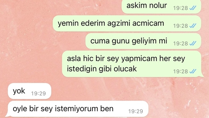 Konuşmalarımızı okur musunuz? Dışarıdan yorum istiyorum, sizce beni seviyor mu?