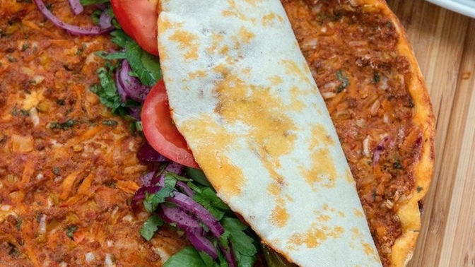 Lahmacun mu yoksa pide mi?