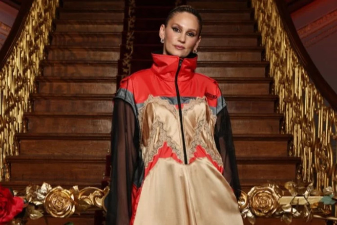 Farah Zeynep Abdullahın gala kıyafetini nasıl buldunuz?
