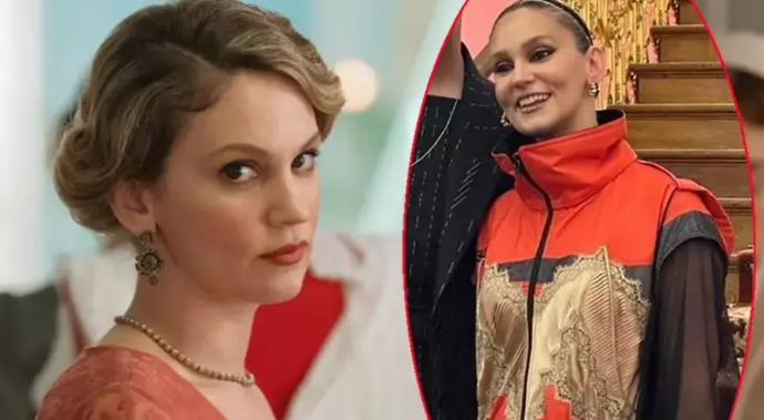 Farah Zeynep Abdullahın gala kıyafetini nasıl buldunuz?