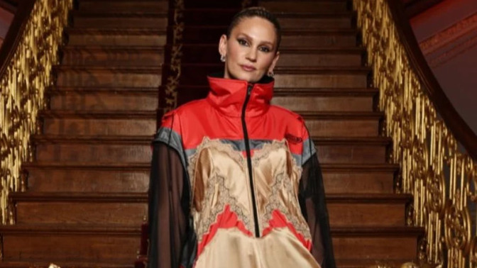 Farah Zeynep Abdullah'ın gala kıyafetini nasıl buldunuz?