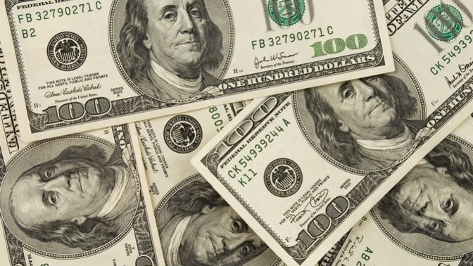 Merkez Bankası'nın yıl sonu dolar tahmini 29,99 TL oldu! Sizce 2024 başında dolar kaç TL olur?