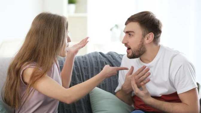 İlişkide geçmişi en çok sorgulayan kadınlar mıdır yoksa erkekler midir?