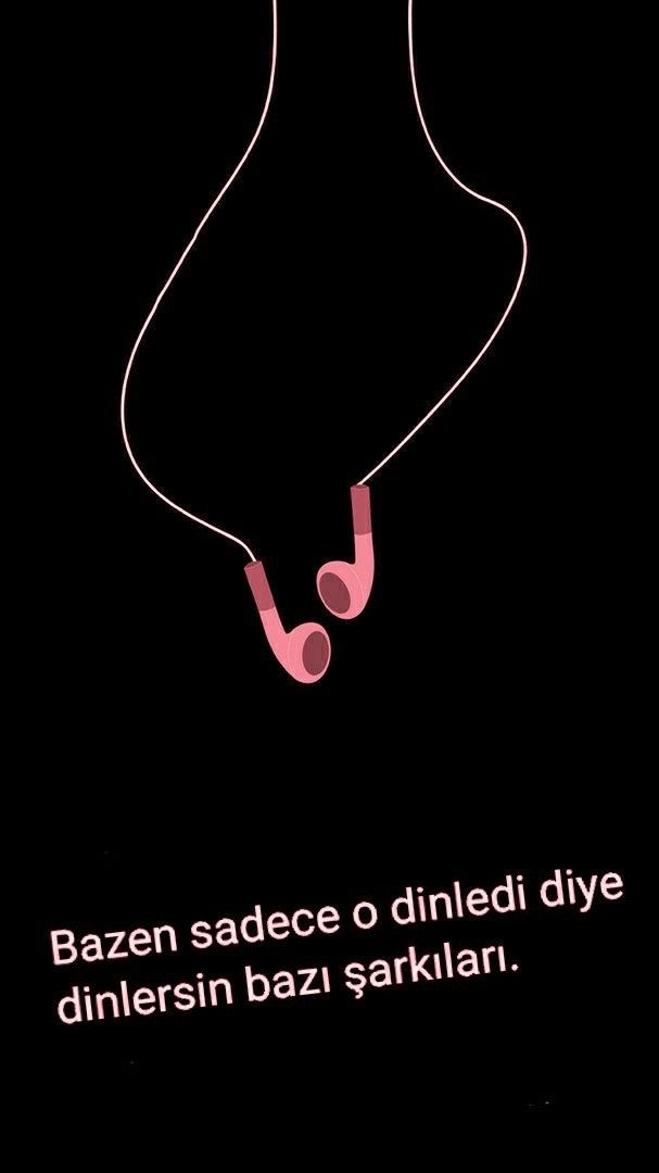 Sevmediğiniz bir şarkıyı sırf o seviyor diye dinlediğiniz oldu mu?