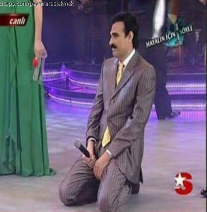 Bir kız sizle sevişecek gibi yapıp sonra vazgeçse çok sinir olur musunuz?