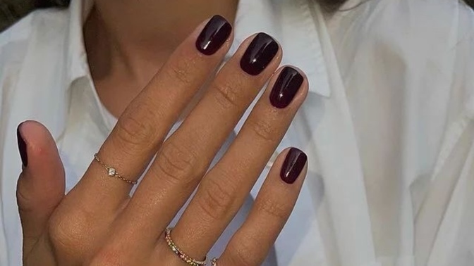 Kısa tırnak mı uzun tırnak mı favoriniz? 💅?