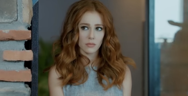 Bu kızın makyajından istiyorum nasıl yapılır?