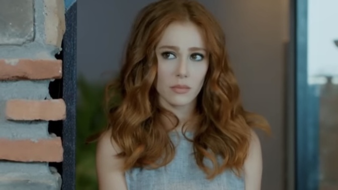 Bu kızın makyajından istiyorum nasıl yapılır?